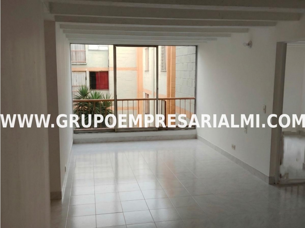 CÓMODO APARTAMENTO EN VENTA - SECTOR PILARICA COD: 33618