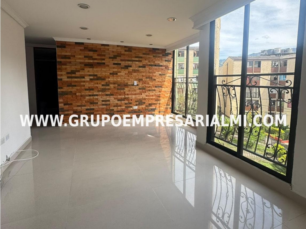 CÓMODO APARTAMENTO EN VENTA - SECTOR LA ALDEA COD: 33856 — foto 5