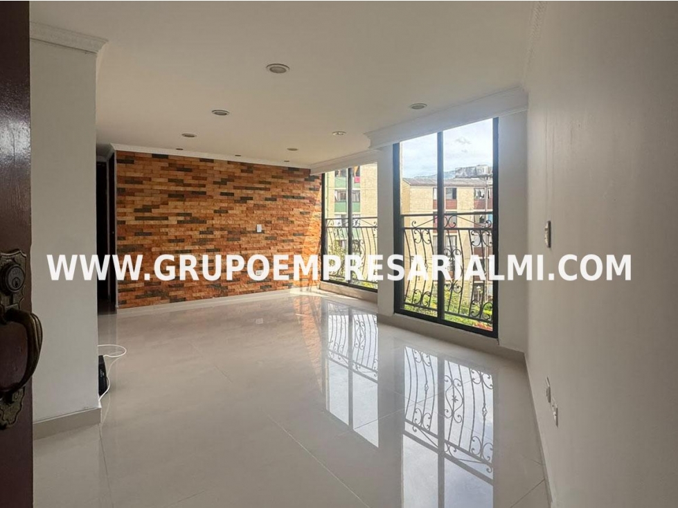 CÓMODO APARTAMENTO EN VENTA - SECTOR LA ALDEA COD: 33856 — foto 4