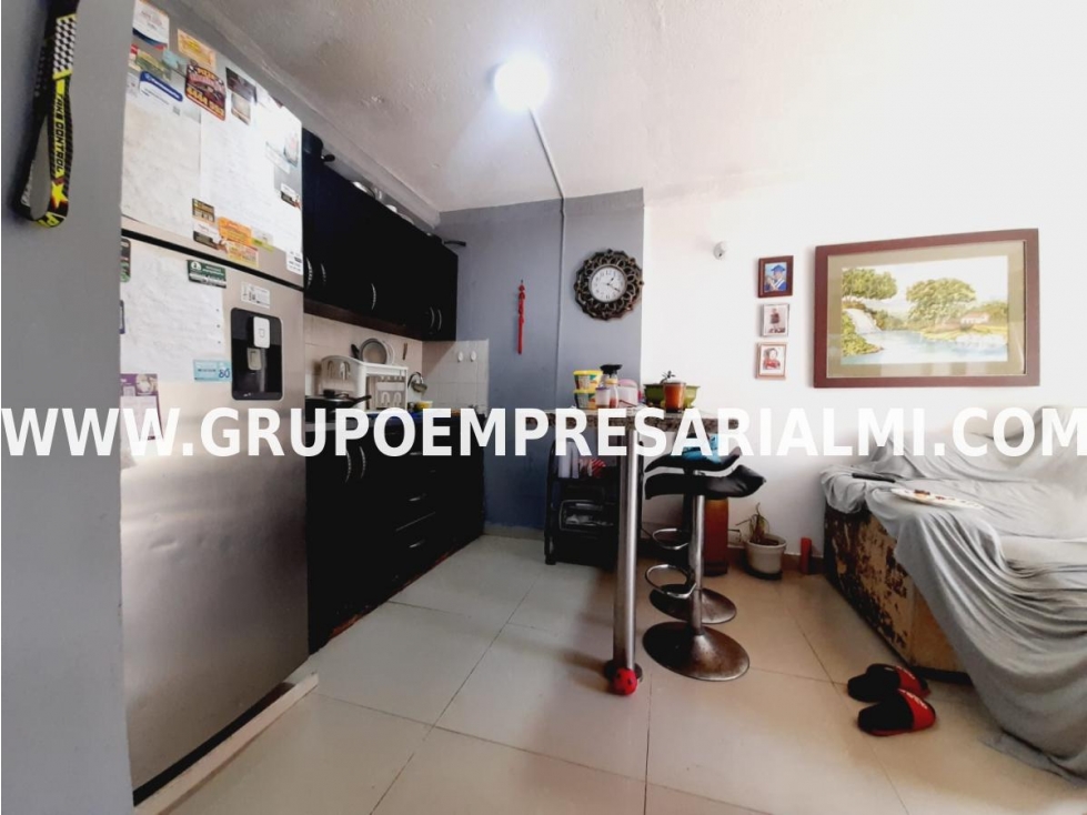 CÓMODO APARTAMENTO EN VENTA - SECTOR CALASANZ COD: 31951 — foto 3