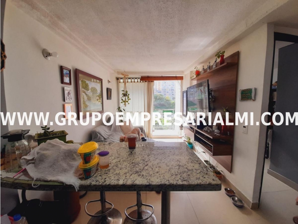 CÓMODO APARTAMENTO EN VENTA - SECTOR CALASANZ COD: 31951 — foto 4