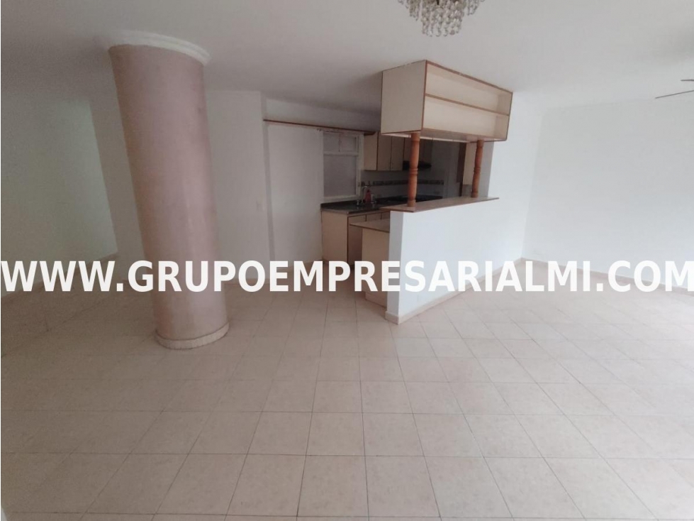 CÓMODO APARTAMENTO EN VENTA - SECTOR LA AMÉRICA COD: 33908 — foto 2