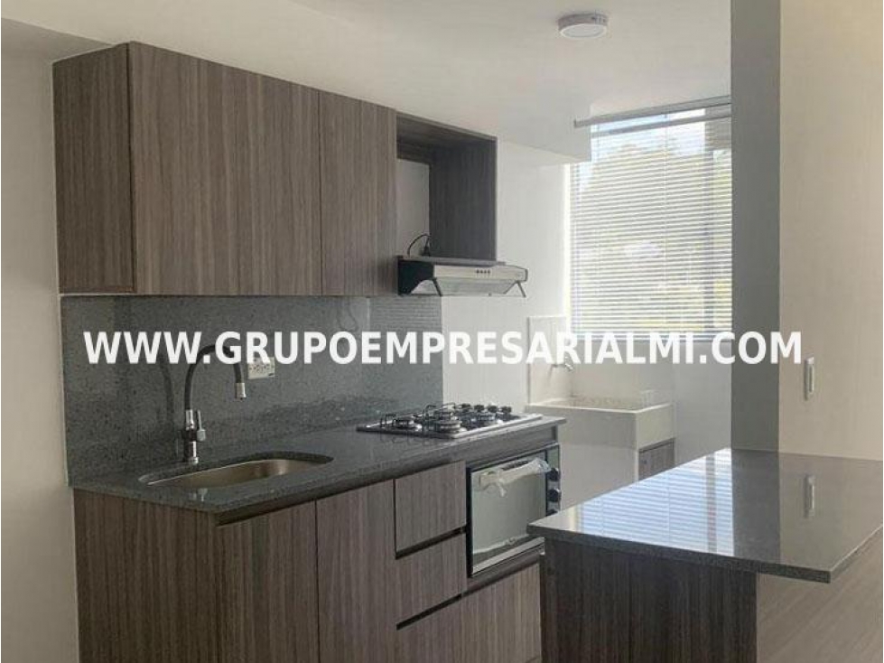 CÓMODO APARTAMENTO EN VENTA - SECTOR LA ALDEA COD: 32967