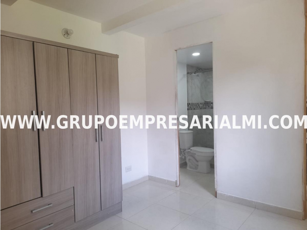 CÓMODO APARTAMENTO EN VENTA - SECTOR SANTA ANA COD: 28988 — foto 6