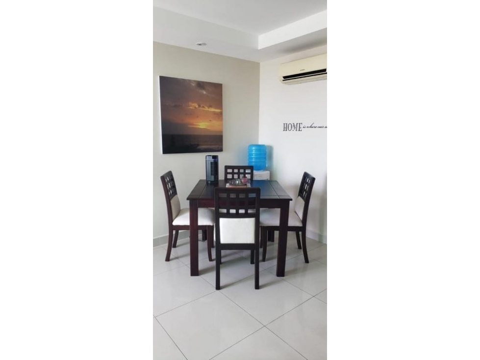 Cómodo Dpto Amoblado de Venta en Moderno Edifiicio — foto 6