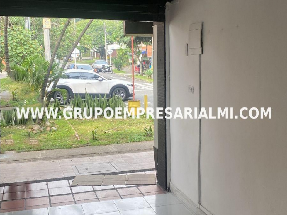CÓMODO LOCAL EN ARRIENDO - SECTOR ROSALES COD: 33320 — foto 3