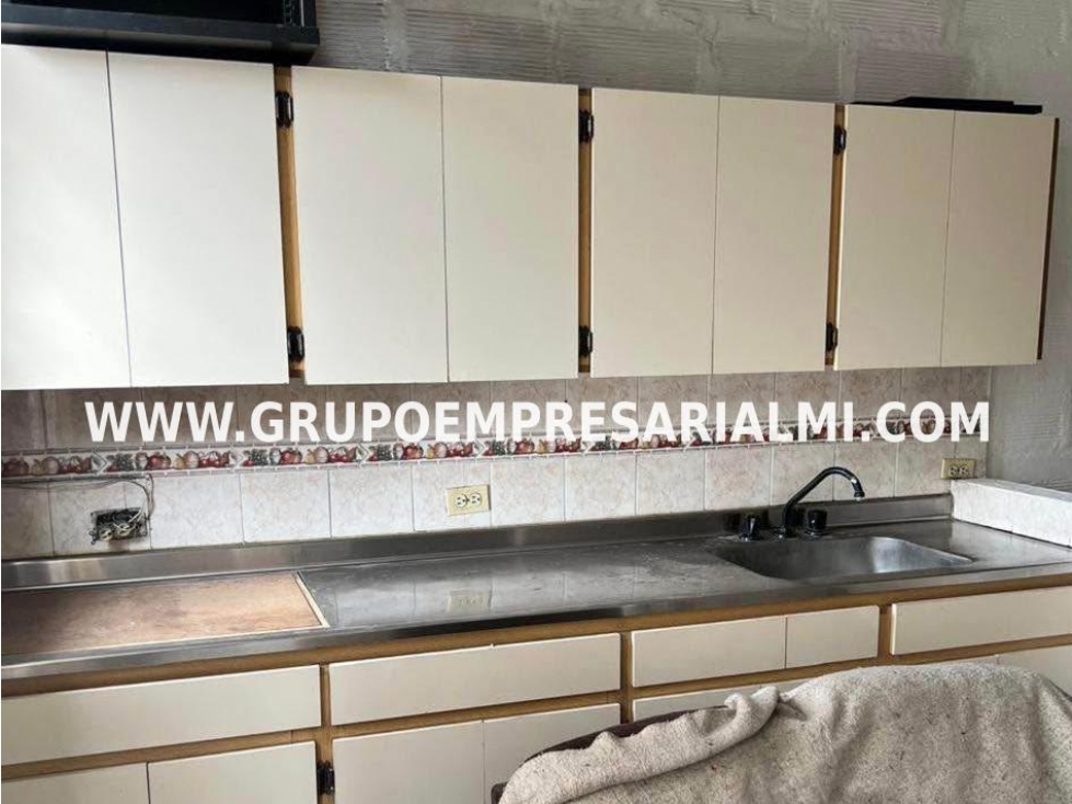 CÓMODO LOCAL EN ARRIENDO - SECTOR EL CHAGUALO COD: 33671 — foto 2