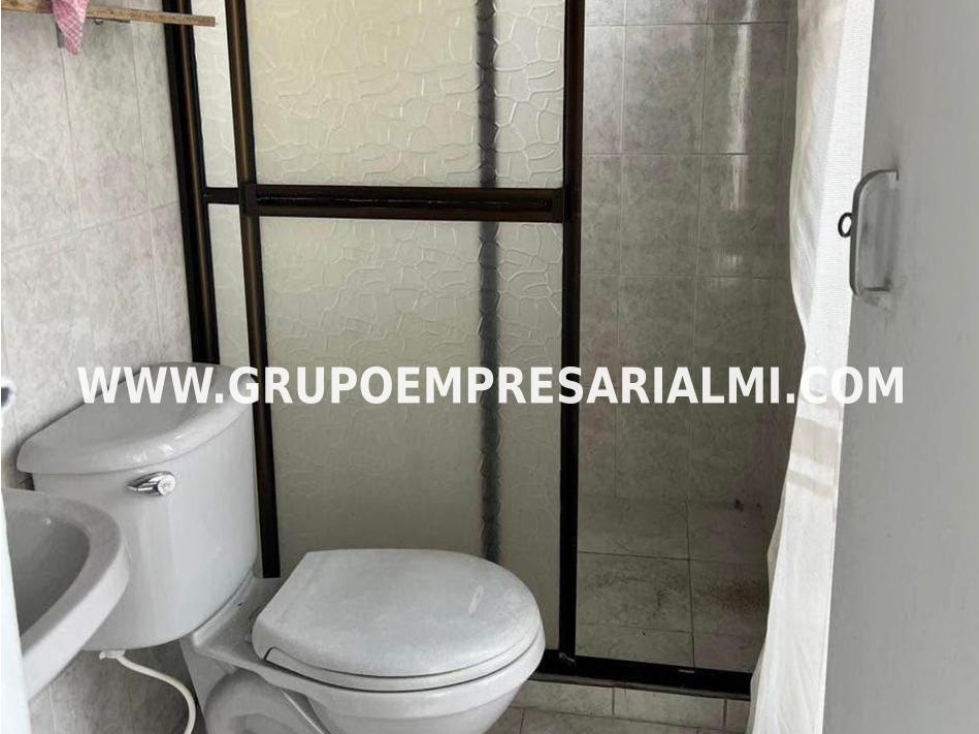 CÓMODO LOCAL EN ARRIENDO - SECTOR EL CHAGUALO COD: 33671 — foto 5