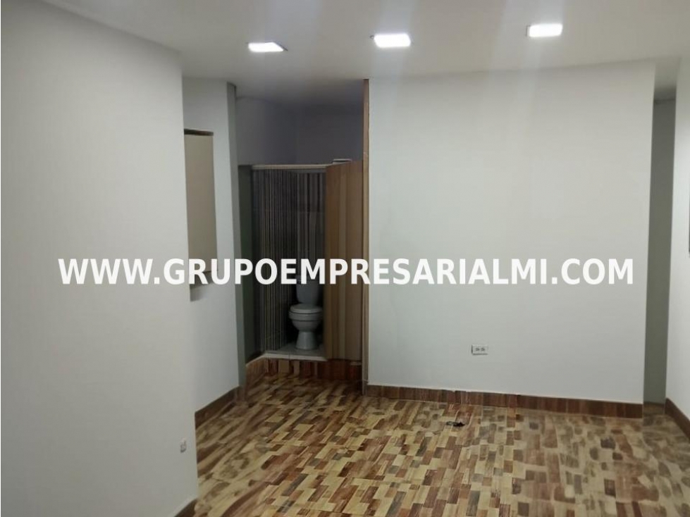 CÓMODO LOCAL EN ARRIENDO - SECTOR SAN JAVIER COD: 33818 — foto 2