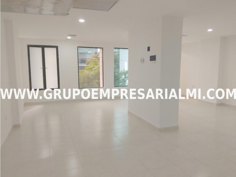 CÓMODOS LOCALES EN ARRIENDO - SECTOR MILLA DE ORO COD: 32029 — foto 3