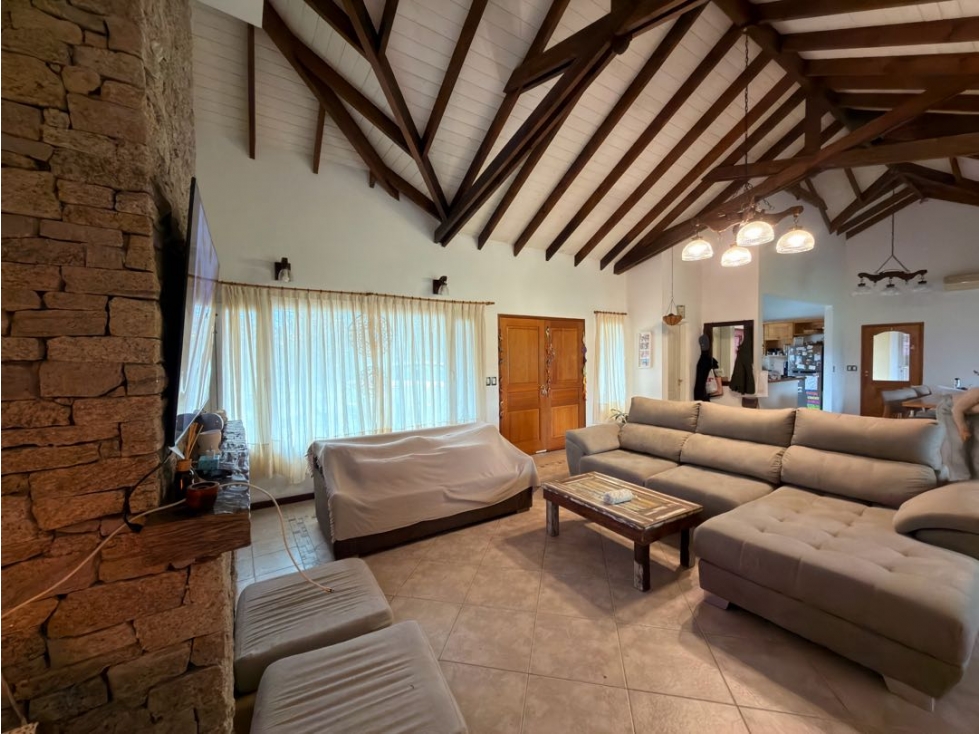 Comfortable casa 4amb + pileta - Fondo a pulmón - La concepcion Luján - 3