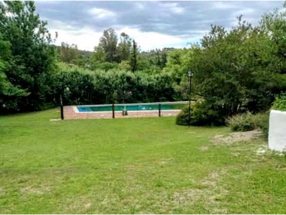 COMPLEJO CON HISTORIA, NATURALEZA Y RENTABILIDAD FRENTE AL Rio