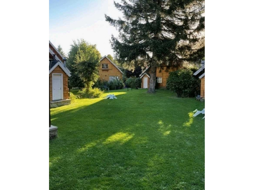 COMPLEJO DE CABAÑAS, SAN MARTIN DE LOS ANDES, ARGENTINA - 5