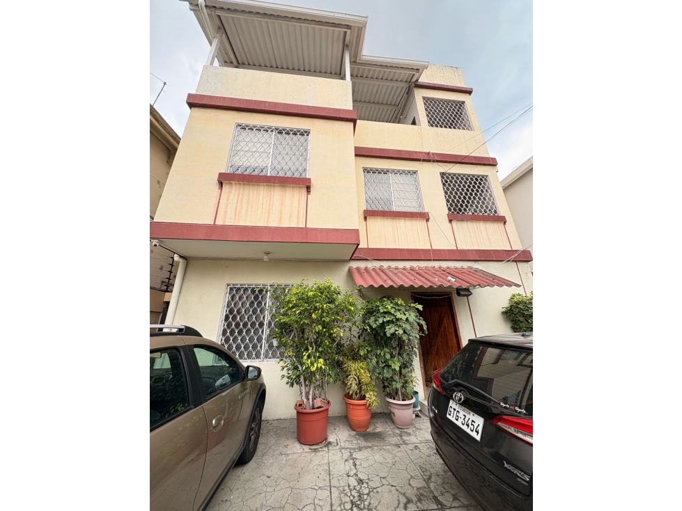 CONDOMINIO EN KENNEDY VIEJA