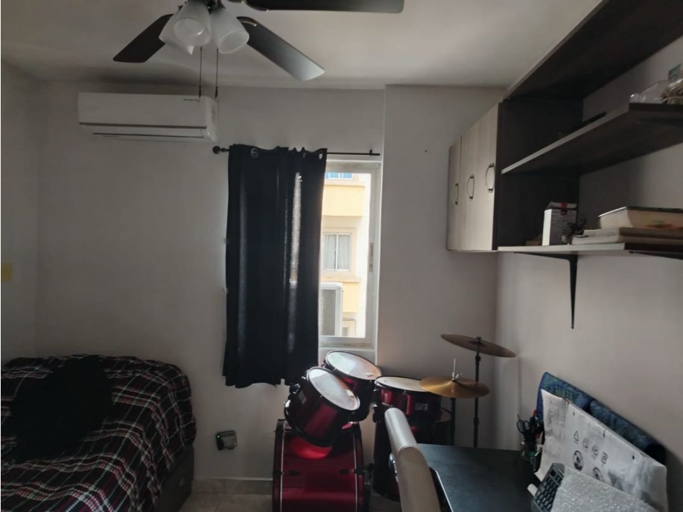 CONFORTABLE APARTAMENTO EN VENTA 94m2 CONDADO DEL REY — foto 4