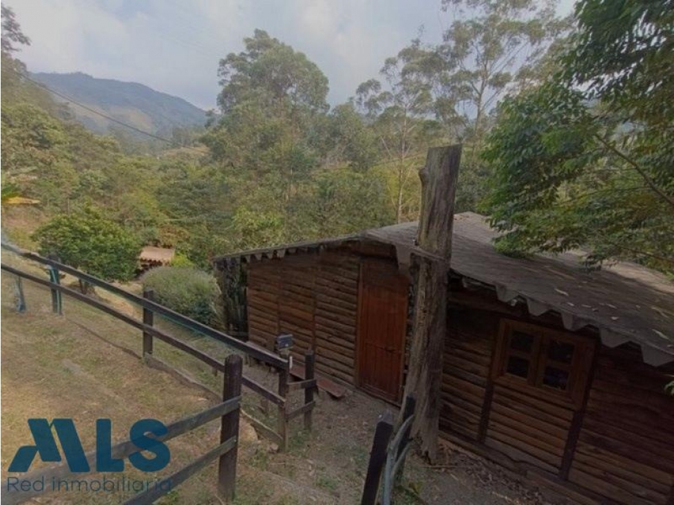 CONJUNTO CERRADA, ZONAS VERDES(MLS#248079) - 5