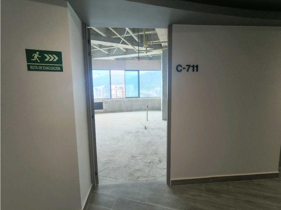 Consultorio Arriendo piso 7 Centro Medico Zonata Av Centenario - 2