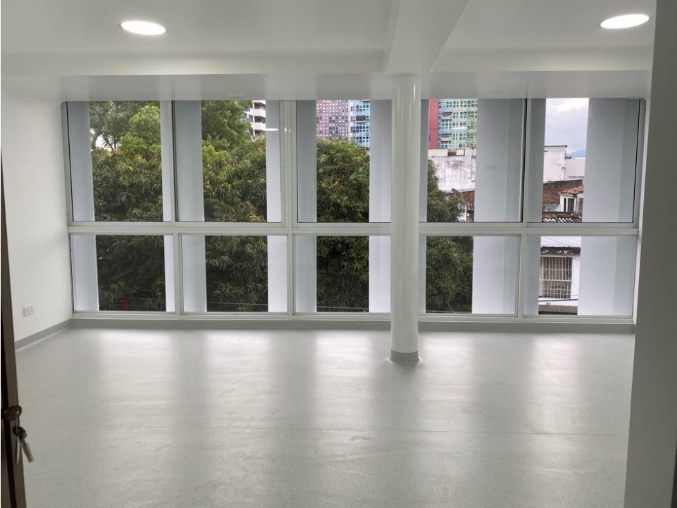 CONSULTORIO EN ALQUILER CALI AL SUR CALI SAN FERNANDO — foto 4