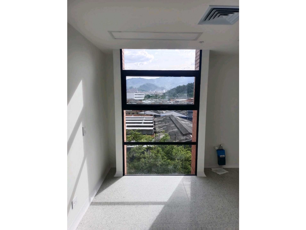 Consultorio en arriendo para estrenar ,San diego — foto 2