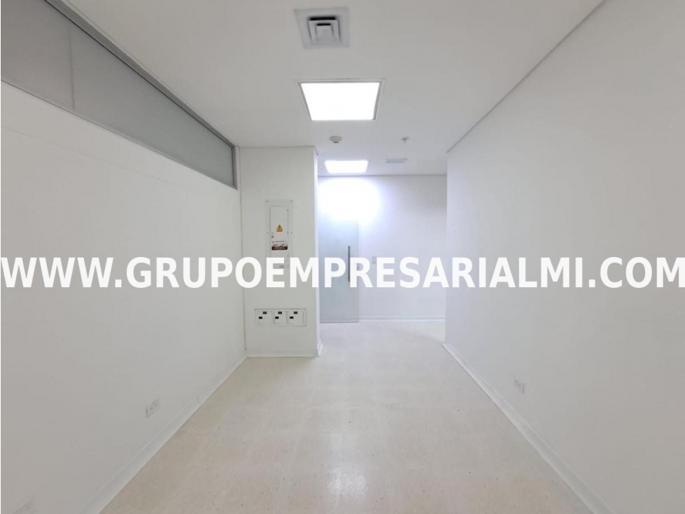 CONSULTORIO MÉDICO EN ARRIENDO - SECTOR MAYORCA COD: 34129