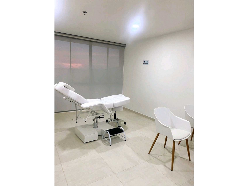Consultorio para arriendo en Mall Cerritos — foto 6