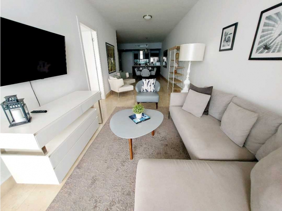 ALQUILER APARTAMENTO AMOBLADO VISTA AL MAR AVENIDA BALBOA PH YOO — foto 2