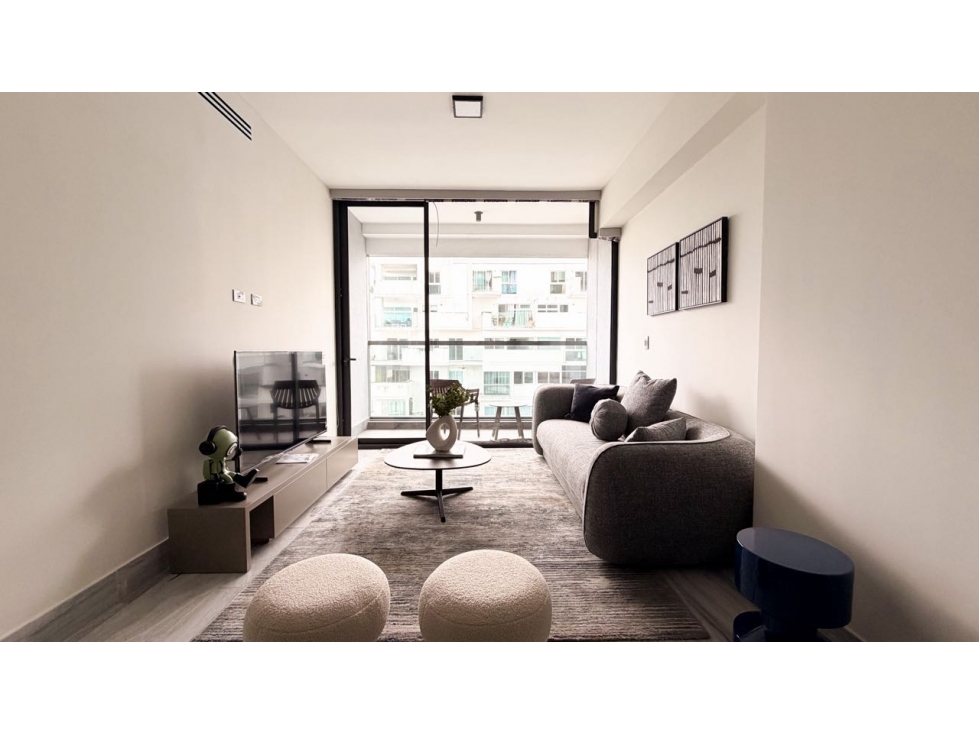 ALQUILER DE APARTAMENTO AMOBLADO EN NUOVO — foto 2