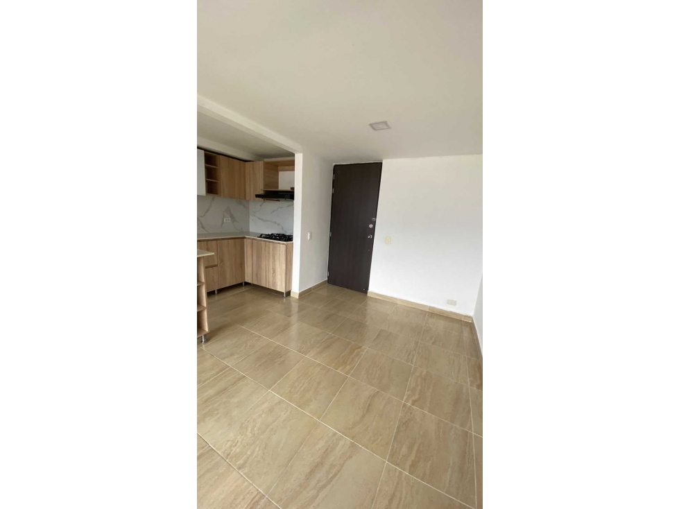Alquilo apartamento en la urbanización Curazao, Bello — foto 5