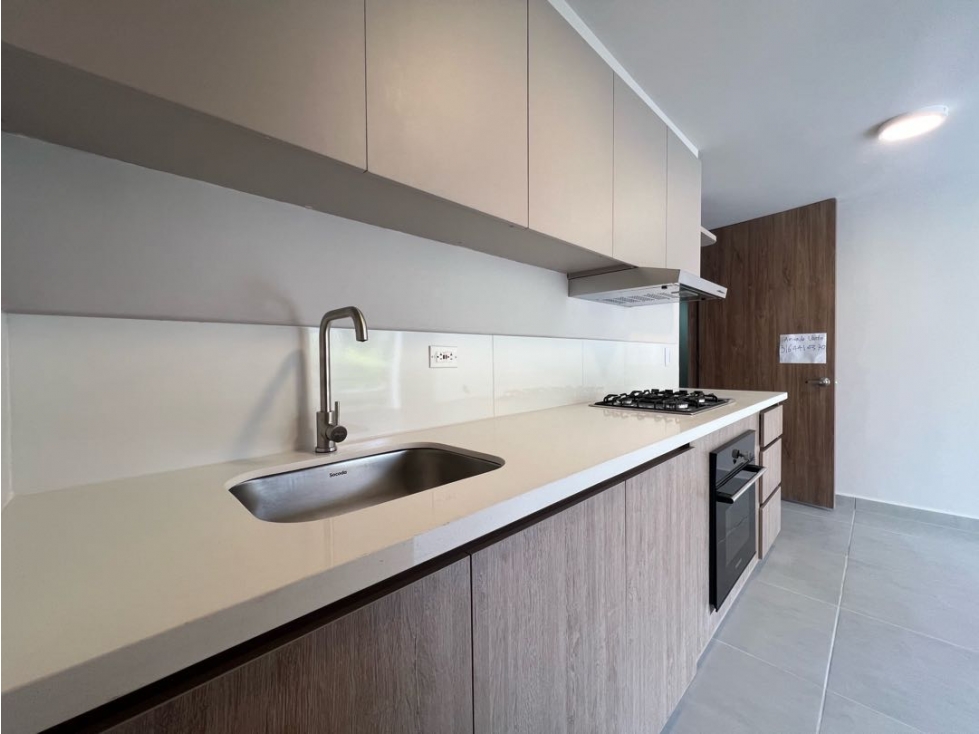 Apartamento 2 alcobas Conjunto Cerrado La Sultana Manizales — foto 2