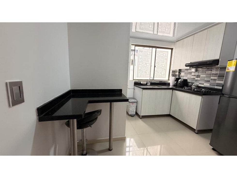 Apartamento 2 alcobas Amoblado Centro Manizales — foto 3