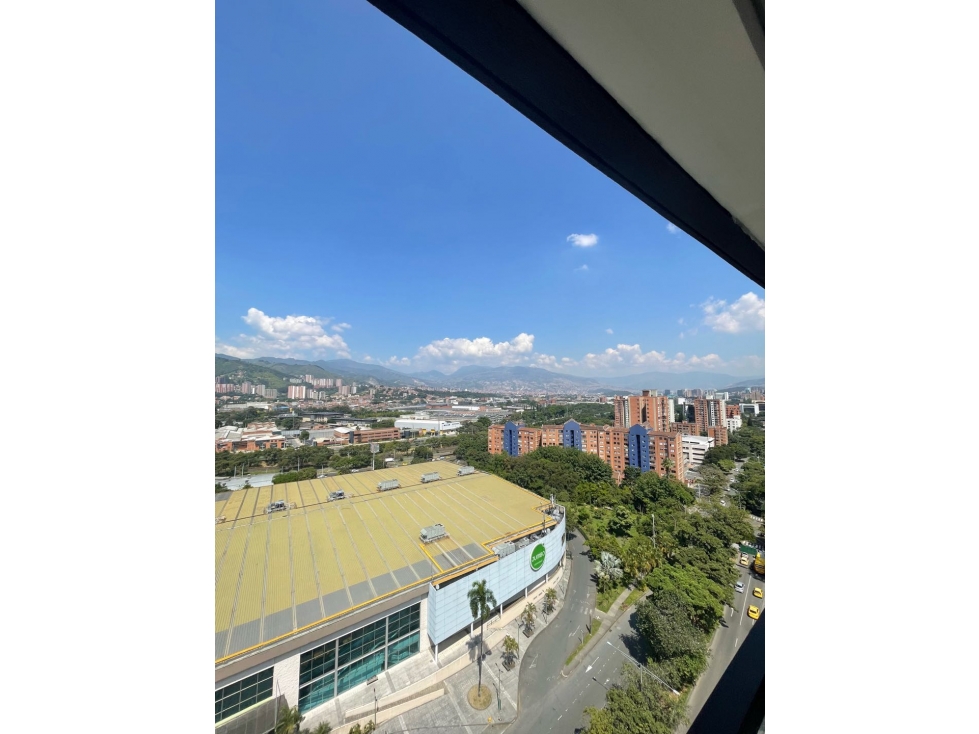 Apartamento con vista, ubicado cerca viva envigado, estación a — foto 2