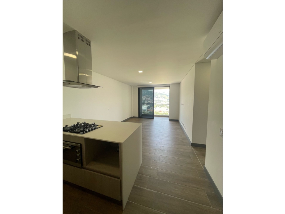 Apartamento con vista, ubicado cerca viva envigado, estación a — foto 6