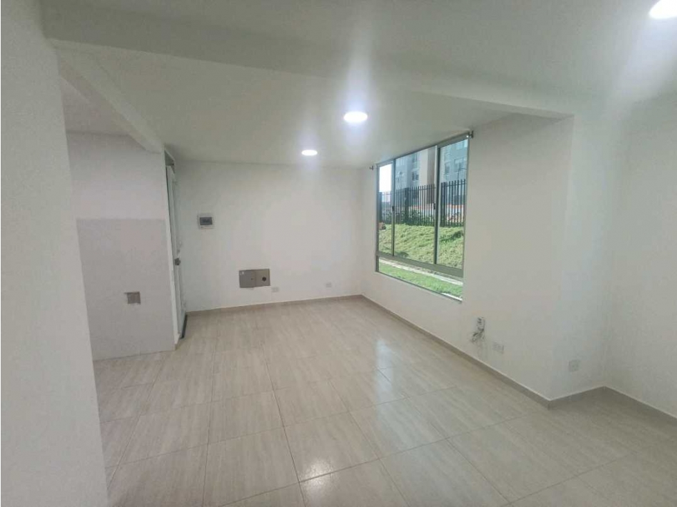 APARTAMENTO EN ARRIENDO EN ALAMEDA DEL RIO — foto 2
