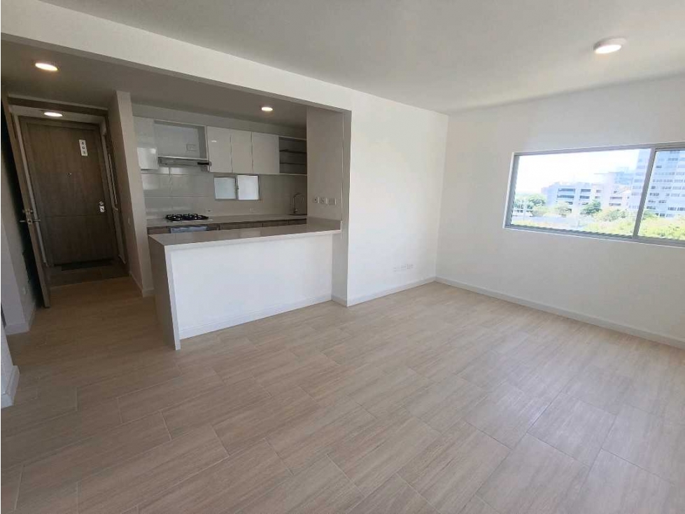 APARTAMENTO EN ARRIENDO EN RIO ALTO — foto 3
