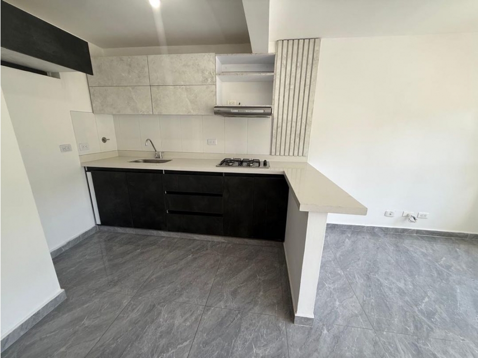 Apartamento en arriendo calasanz — foto 2