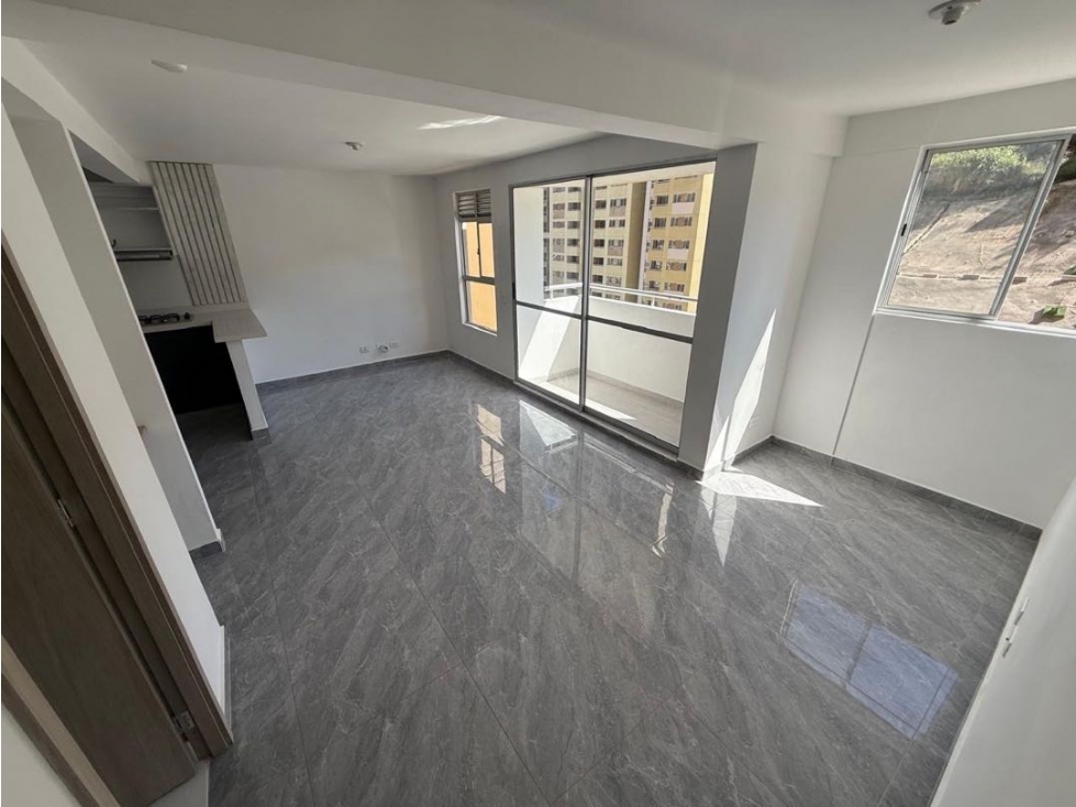 Apartamento en arriendo calasanz — foto 4