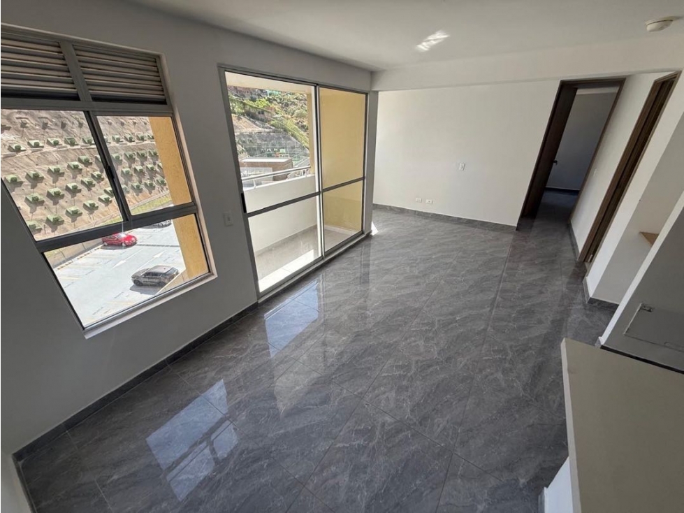 Apartamento en arriendo calasanz — foto 5