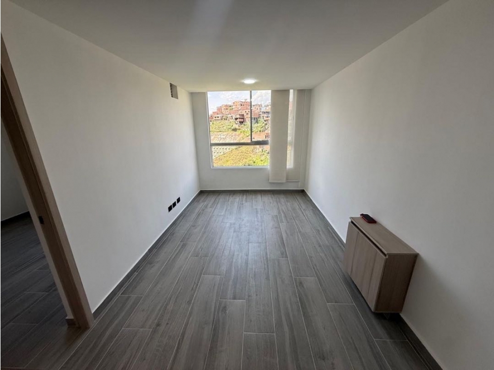 Apartamento en arriendo calasanz — foto 4