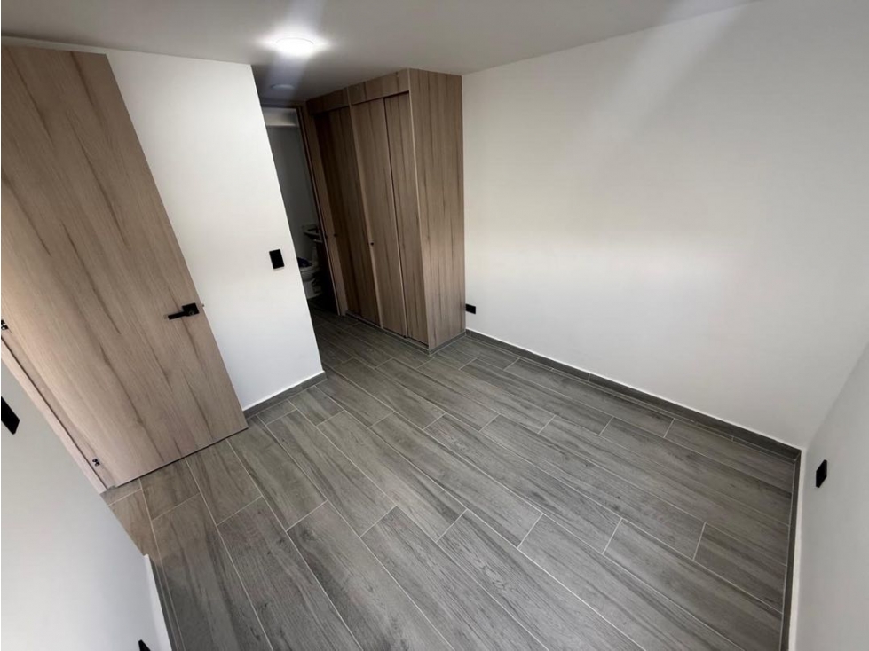 Apartamento en arriendo calasanz — foto 6