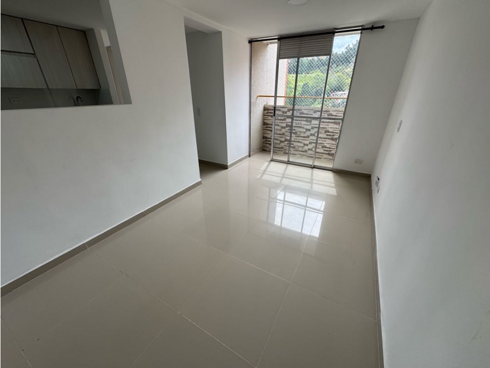 Apartamento en arriendo Robledo — foto 2