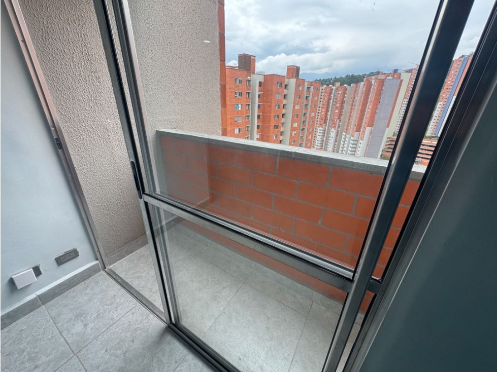 Apartamento en arriendo Robledo — foto 4