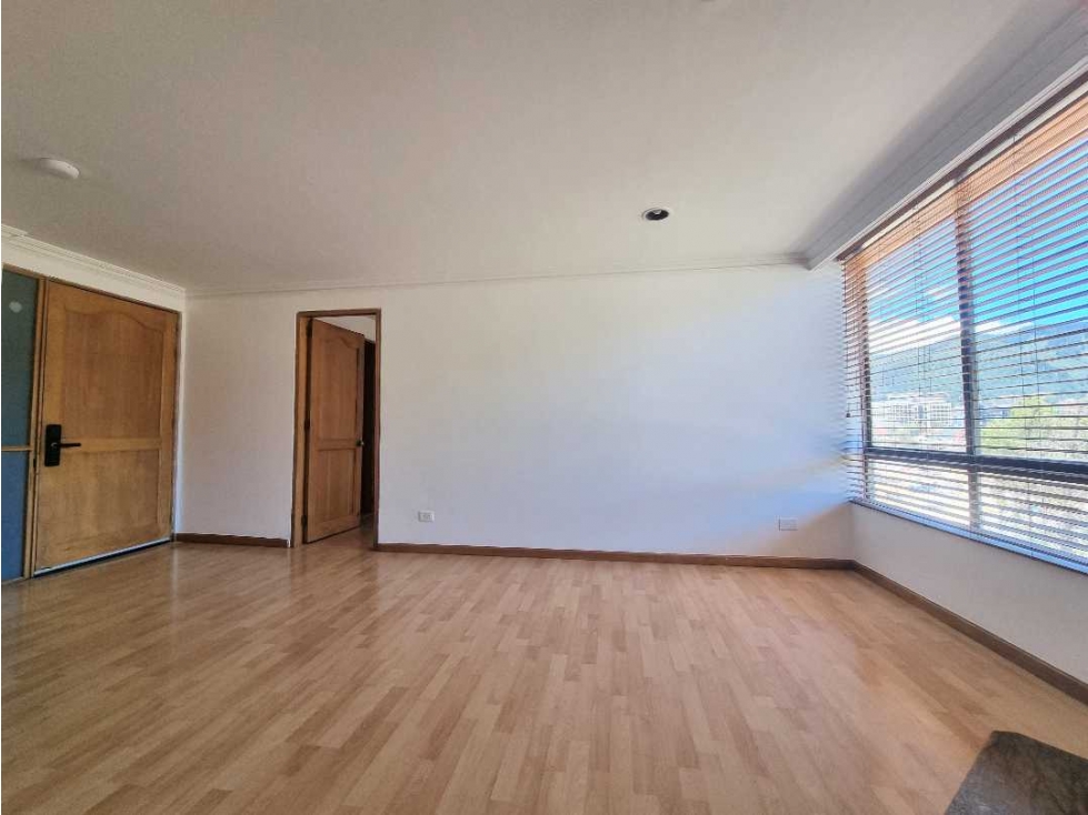 APARTAMENTO EN ARRIENDO EN RINCON DEL CHICO — foto 3
