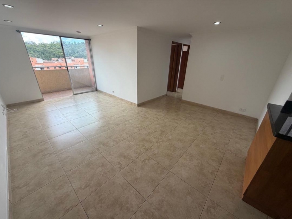 Apartamento en arriendo Colores — foto 4
