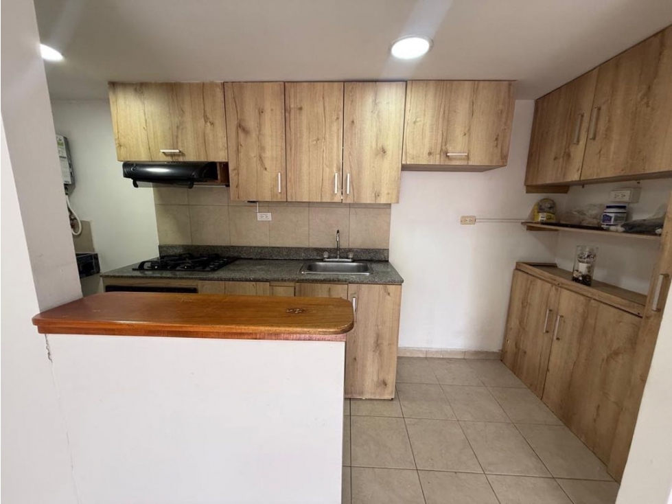 Apartamento en arriendo Colores — foto 2