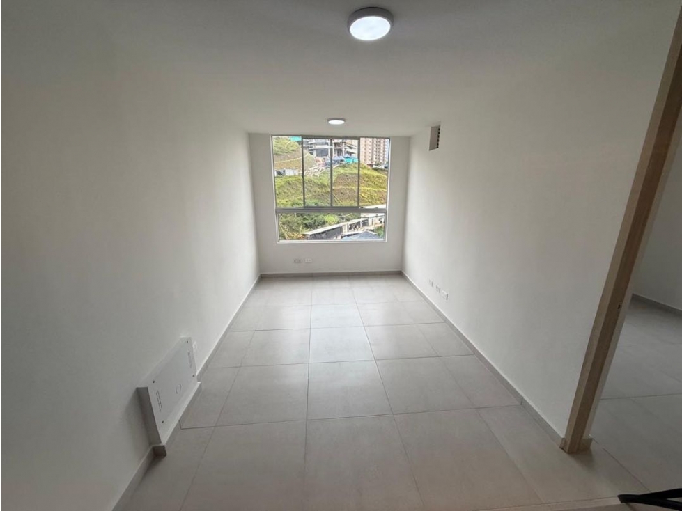 Apartamento en arriendo calasanz — foto 4