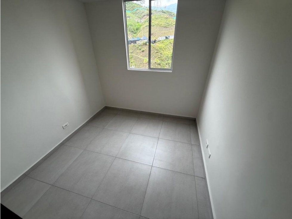 Apartamento en arriendo calasanz — foto 6