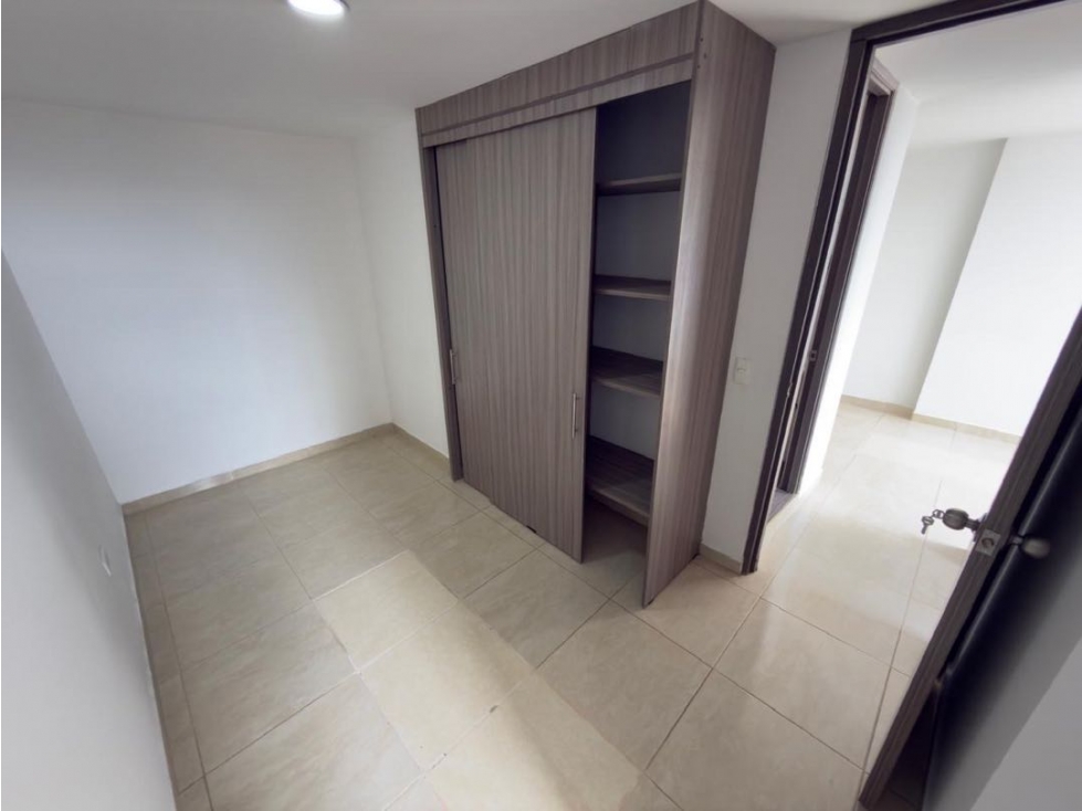Apartamento en arriendo calasanz — foto 6