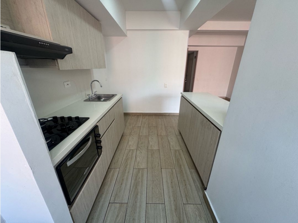 Apartamento en arriendo calasanz - 2
