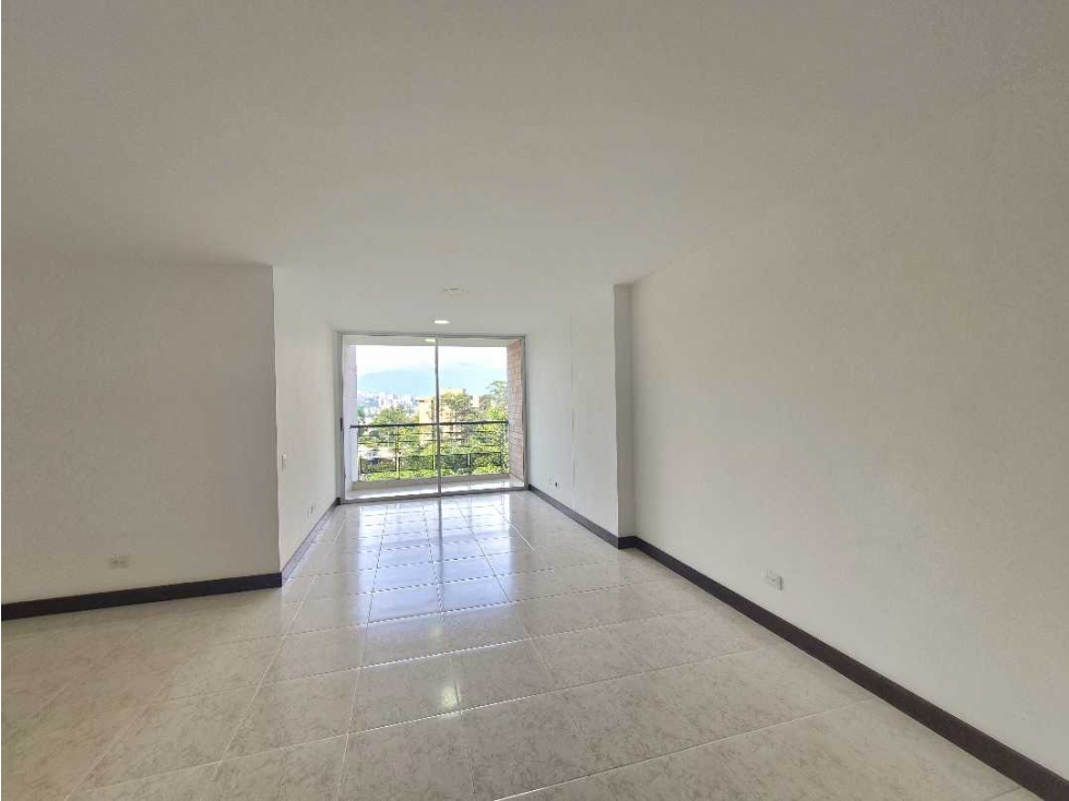 VENTA APARTAMENTO EN ENVIGADO CERCA A CUMBRES — foto 2