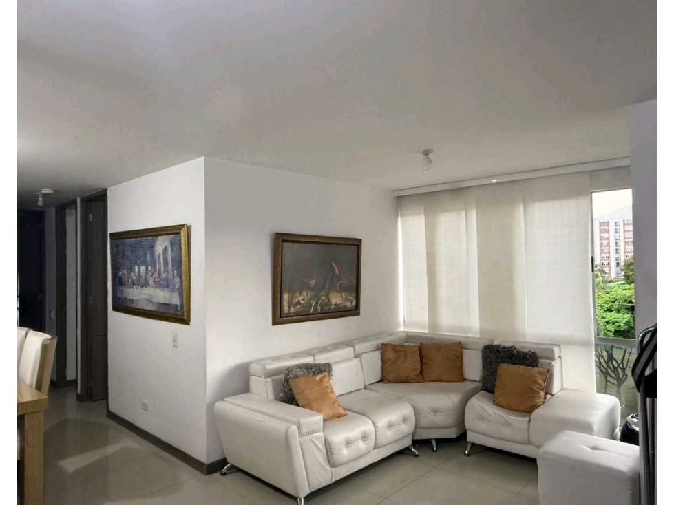 APARTAMENTO EN VENTA EN VALLE DEL LILI SUR DE CALI